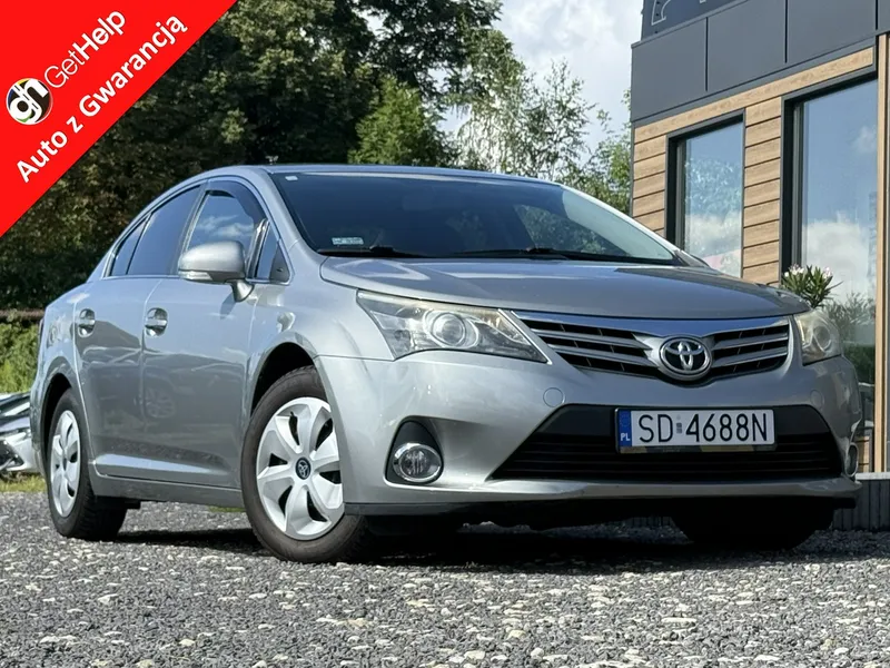 Toyota Avensis Salon Polska Bezwypadkowy Stan Bardzo Dobry benzyna gaz