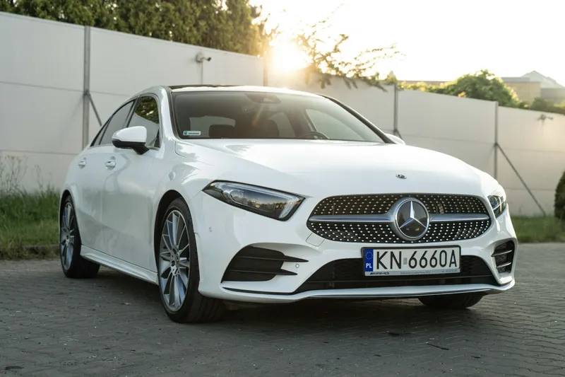 Mercedes A 200 7G-DCT Edition AMG Line 2018