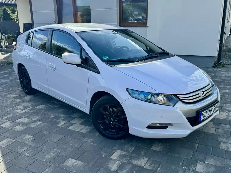 Honda Insight 1.3 hybryda 88 KM 2010