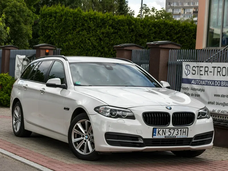 BMW 520 520d Luxury Line 2014