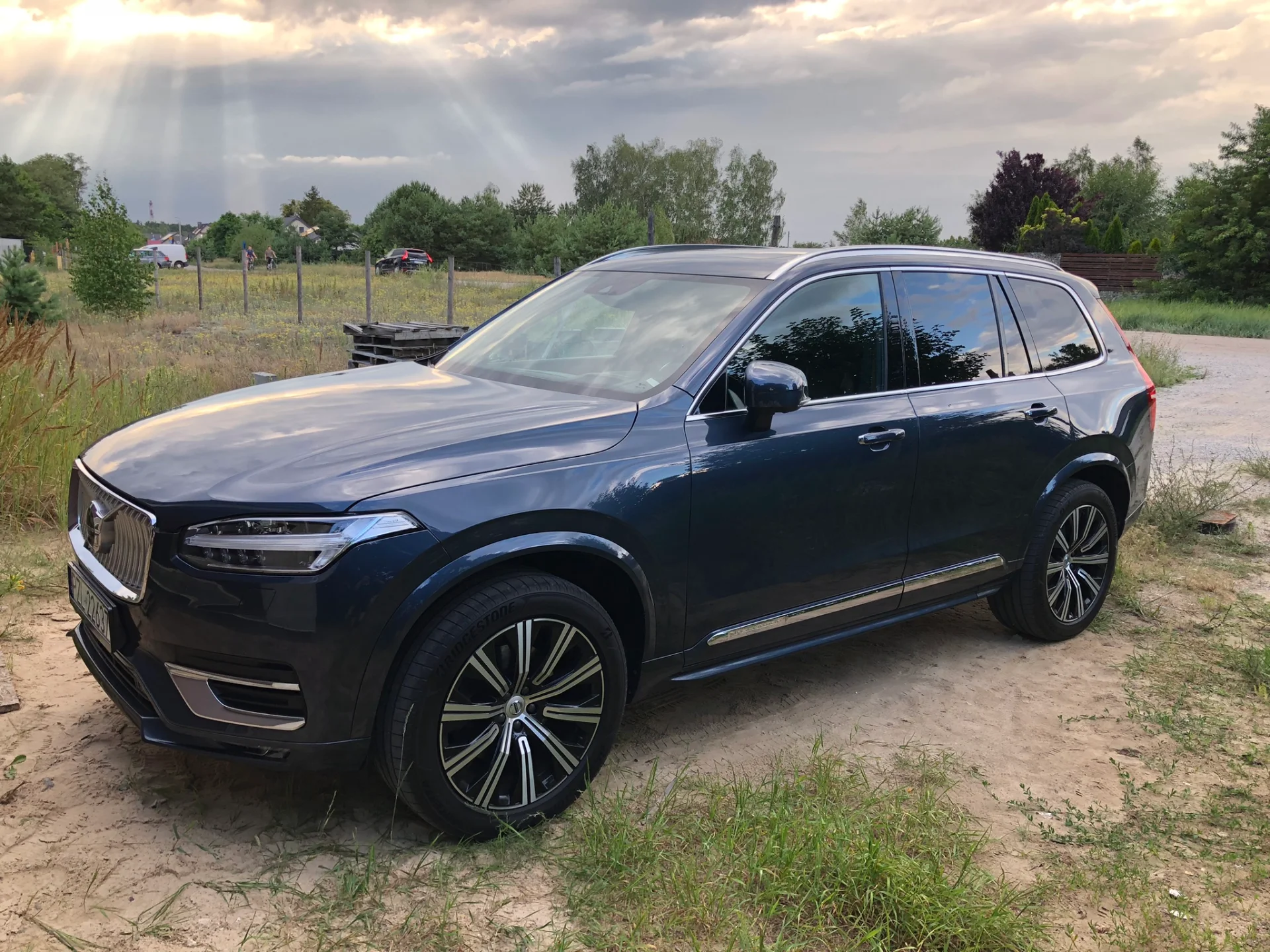 Volvo XC90 - bardzo dobry w trasy