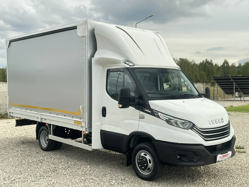 Iveco Daily 3.0 diesel 180 KM 2022