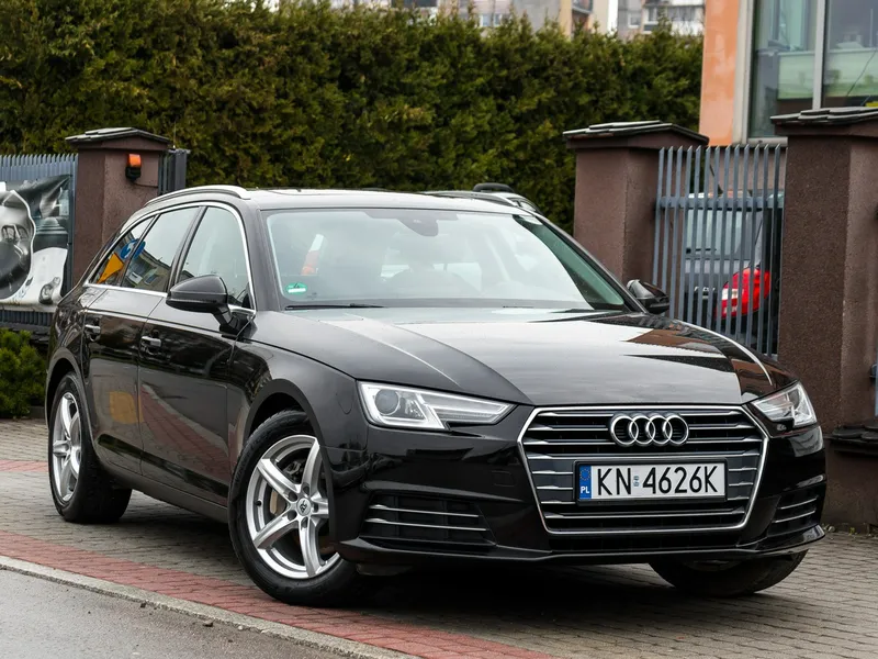 Audi A4 2.0 TDI sport 2016