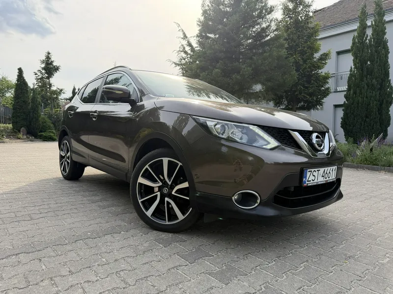 Nissan Qashqai 1.6 DIG-T Tekna 2015