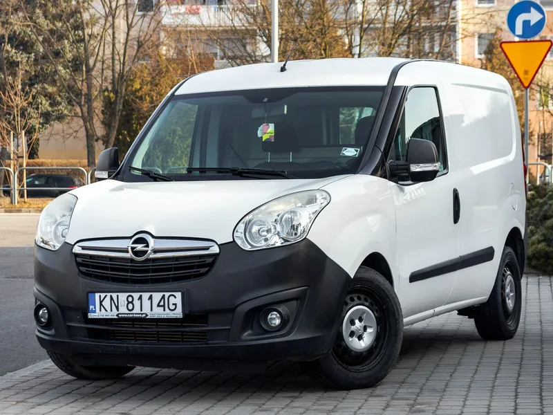 Opel Combo 1.3 diesel 90 KM 2016