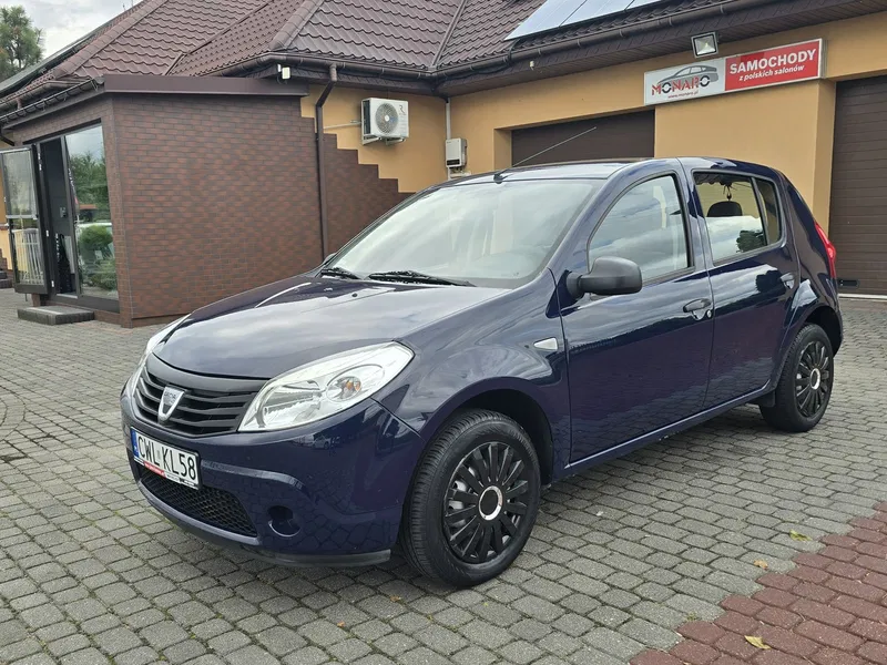 Dacia Sandero 1.1 benzyna 75 KM 2011