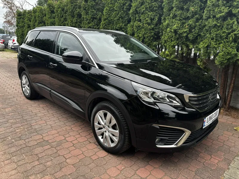 Peugeot 5008 1.2 benzyna 130 KM 2019