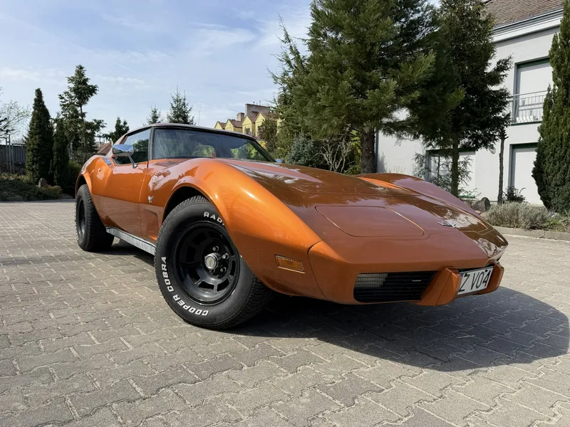 Chevrolet Corvette 5.7 benzyna 182 KM 1977