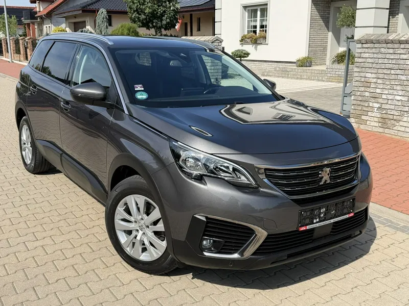 Peugeot 5008 1.2 benzyna 130 KM 2019