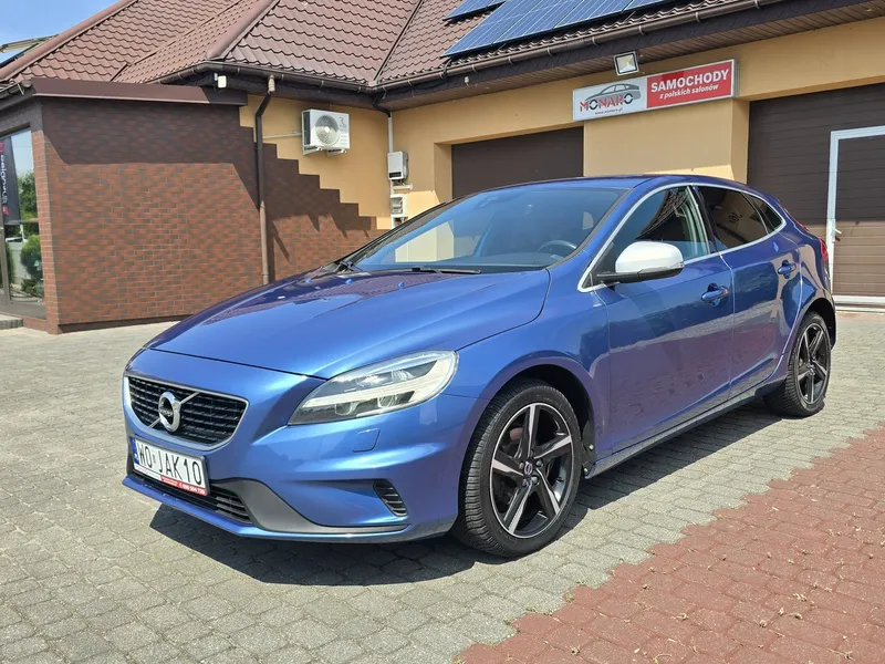 Volvo V40 D2 RDesign 2017